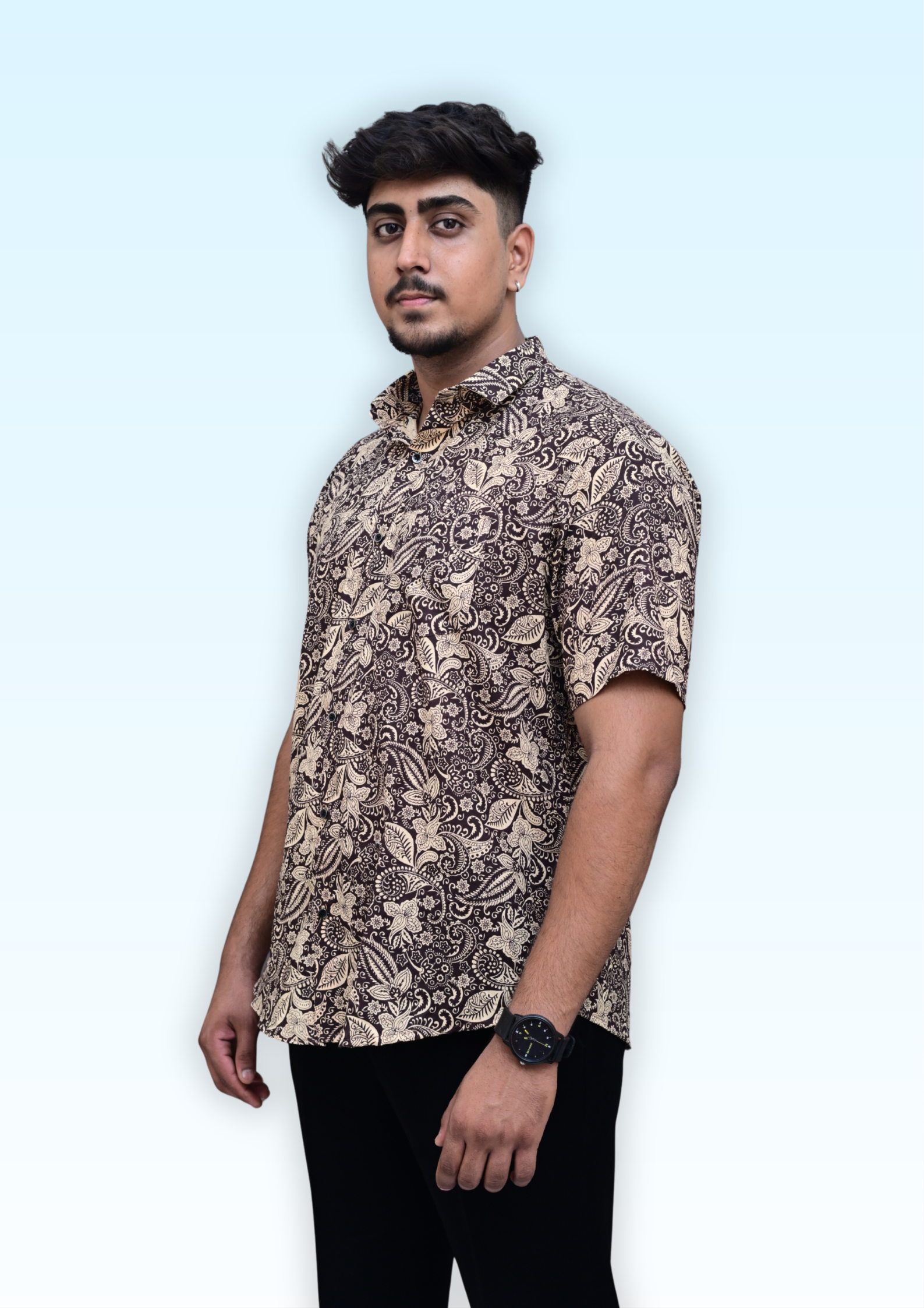 Men’s Black & Beige Vintage Floral Printed Casual Shirt – Premium Relaxed Fit Half Sleeve