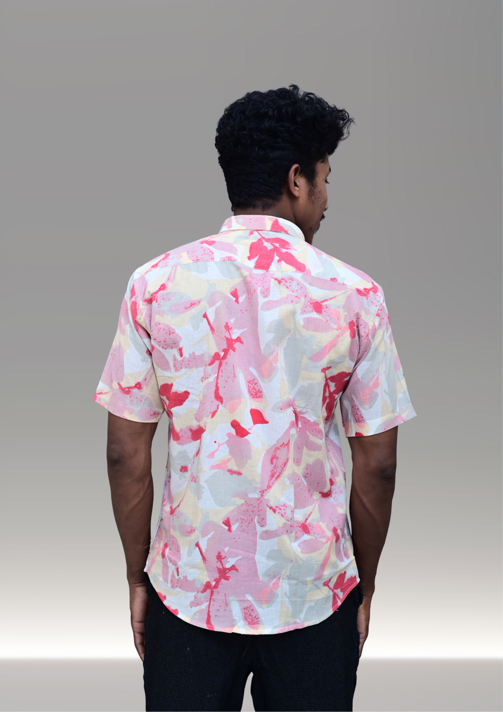 Men’s Pastel Pink Abstract Floral Casual Shirt – Premium Relaxed Fit Half Sleeve